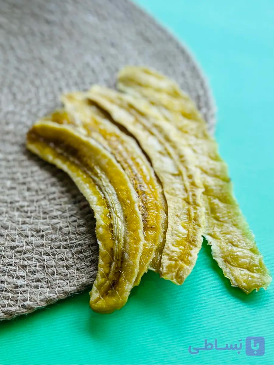موز خشک