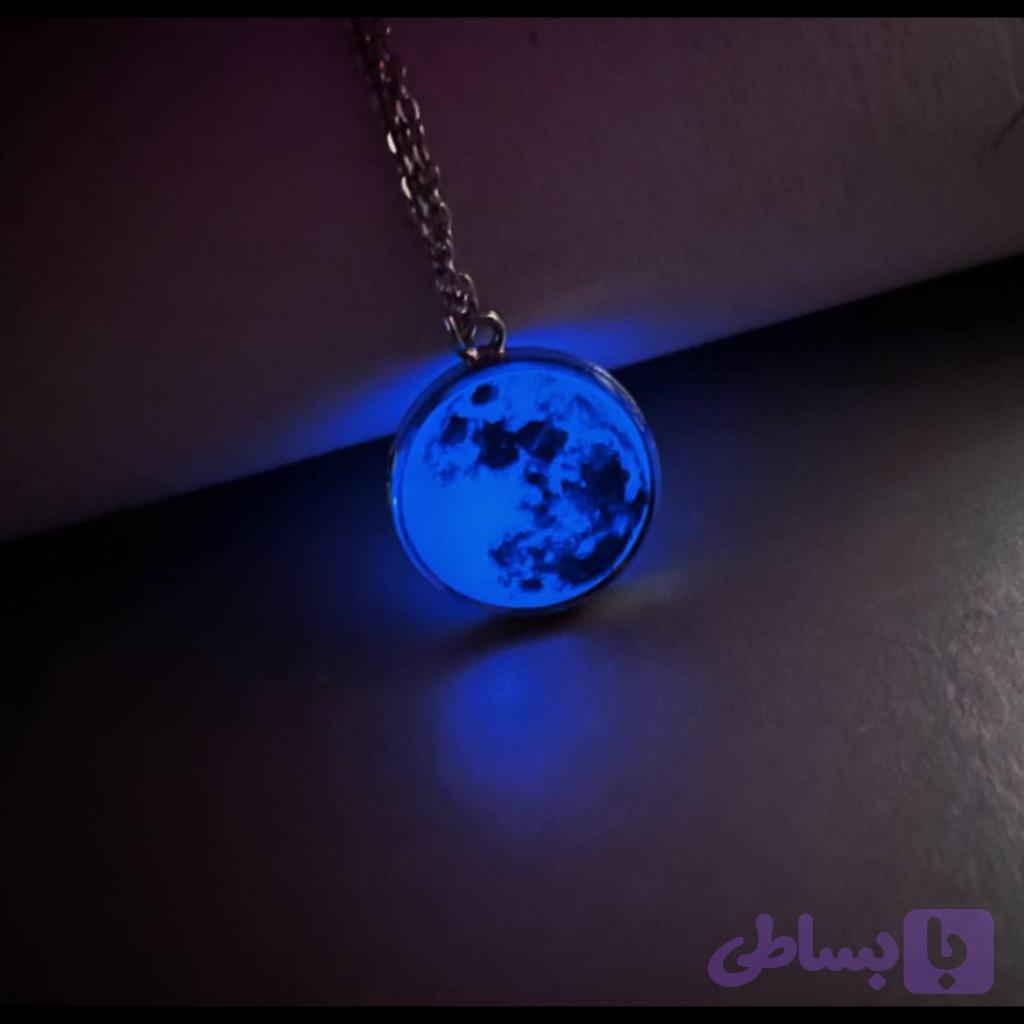 گردنبند ماه شب تاب