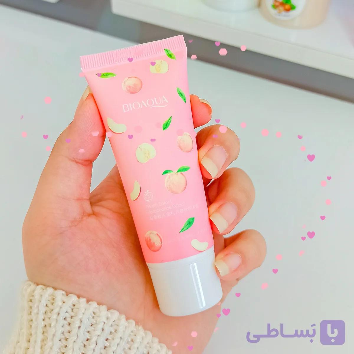 کرم دست هلو بی آکووآ