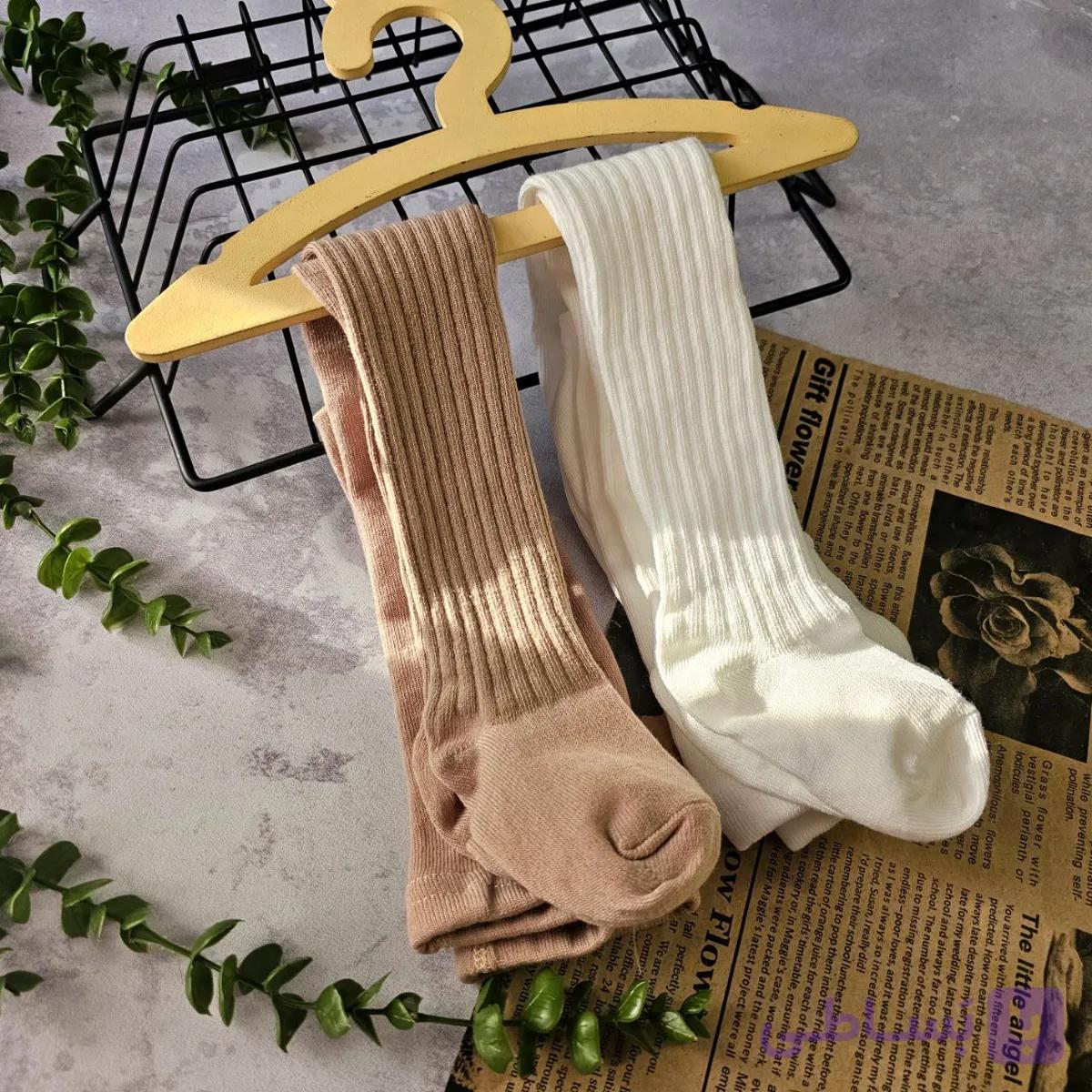 جوراب شلواری میله ای