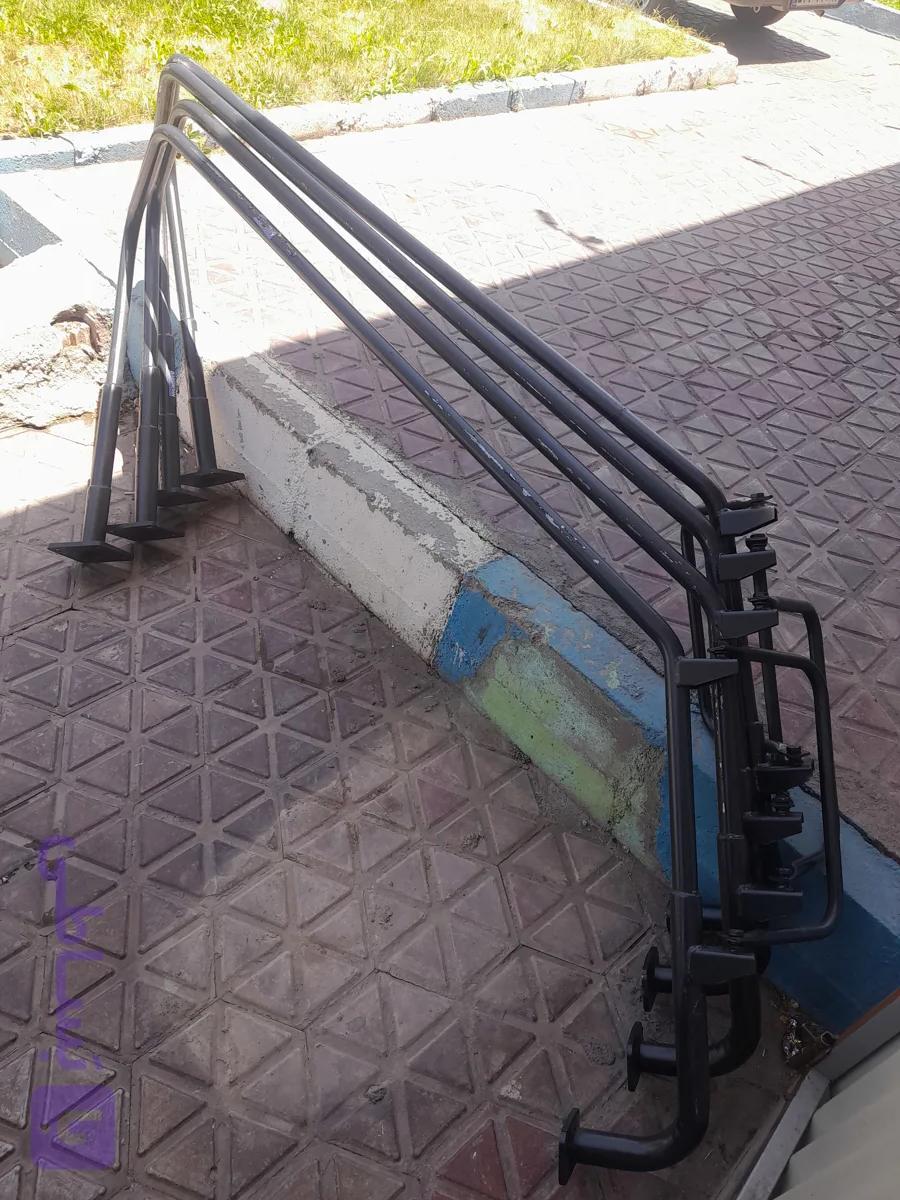 دستگیره سمت جعبه بیل هیونداخط۹