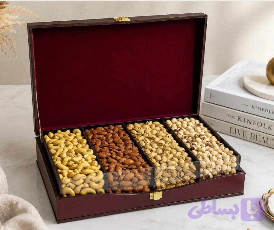 باکس هدیه شب یلدا مدل گلستان