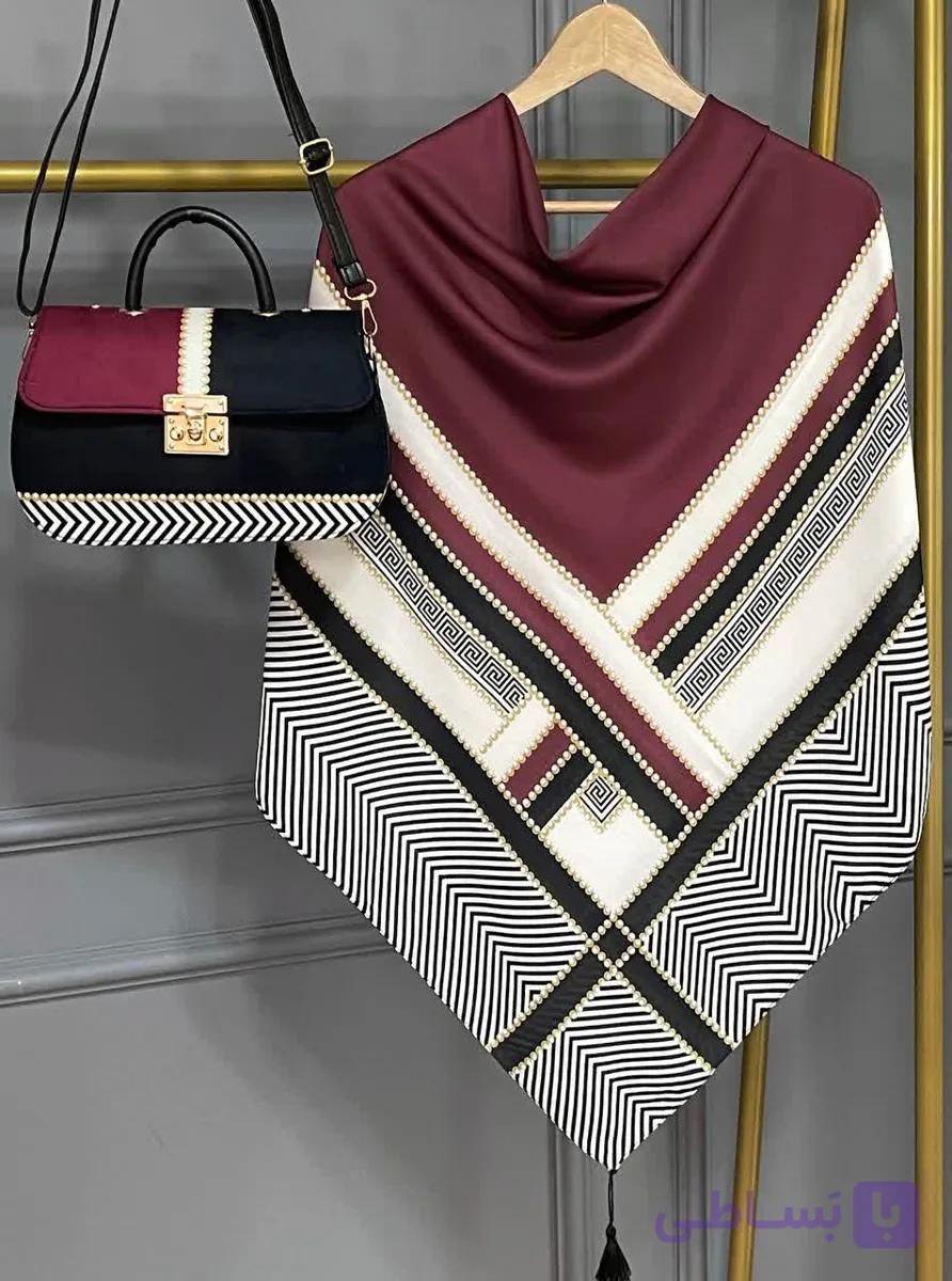 ست کیف و روسری زنانه طرح جدید ورساچه تیبا عنابی روسری زنانه عنابی کیفیت عالی کد mo1038