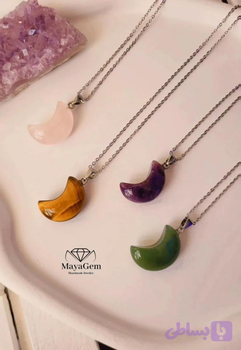 گردن آویز ماه