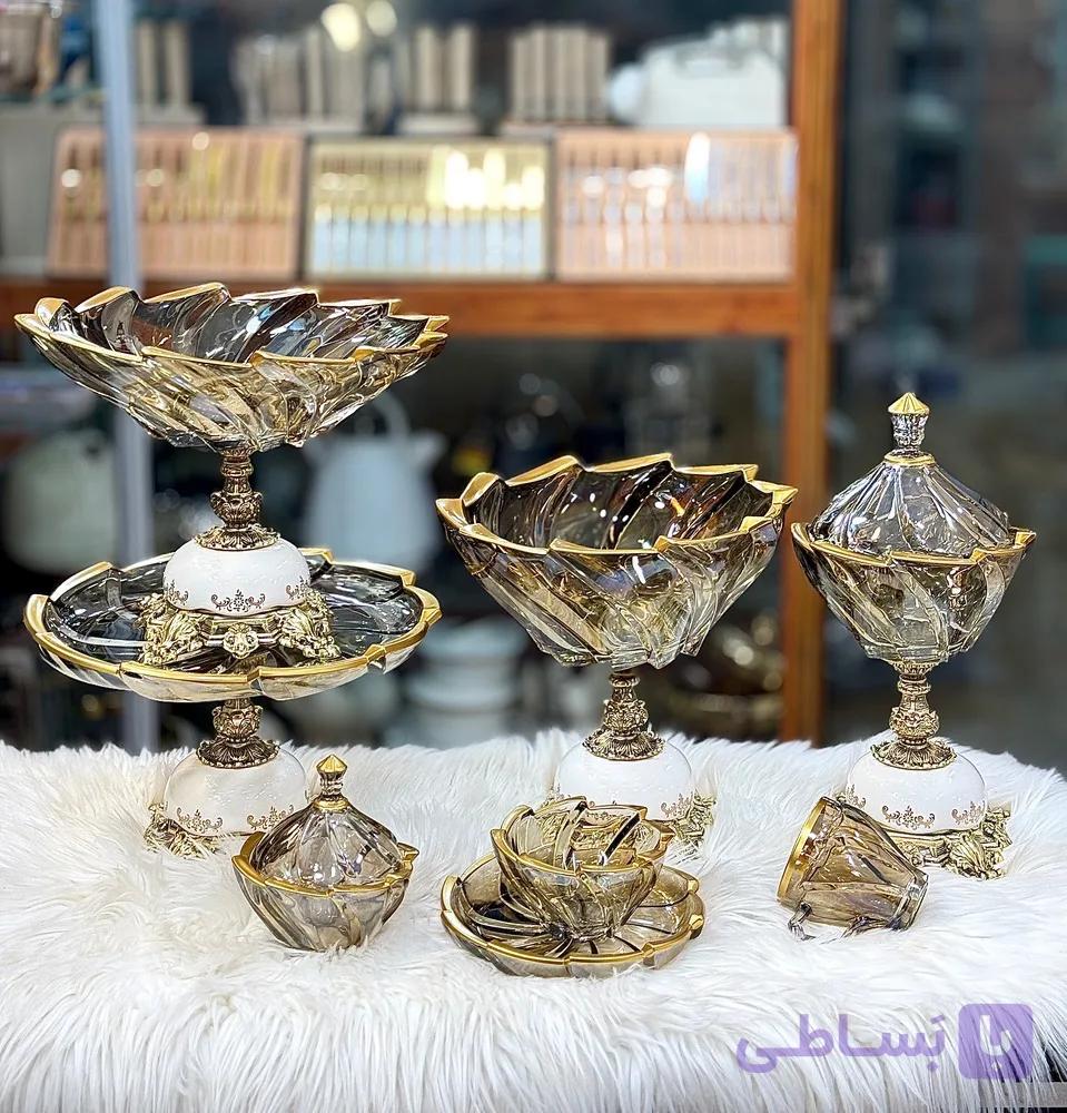 سرویس پذیرایی الینور شامپاینی لب اکلیل