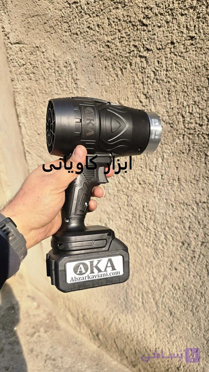 چراغ یووی شارژی ۱۳۰۰۰ کارشناسی رنگ خودرو AKA — تصویر 1