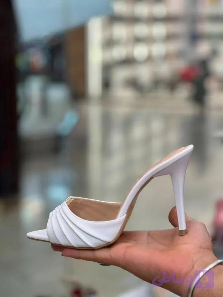 صندل مجلسی YSL — تصویر 1