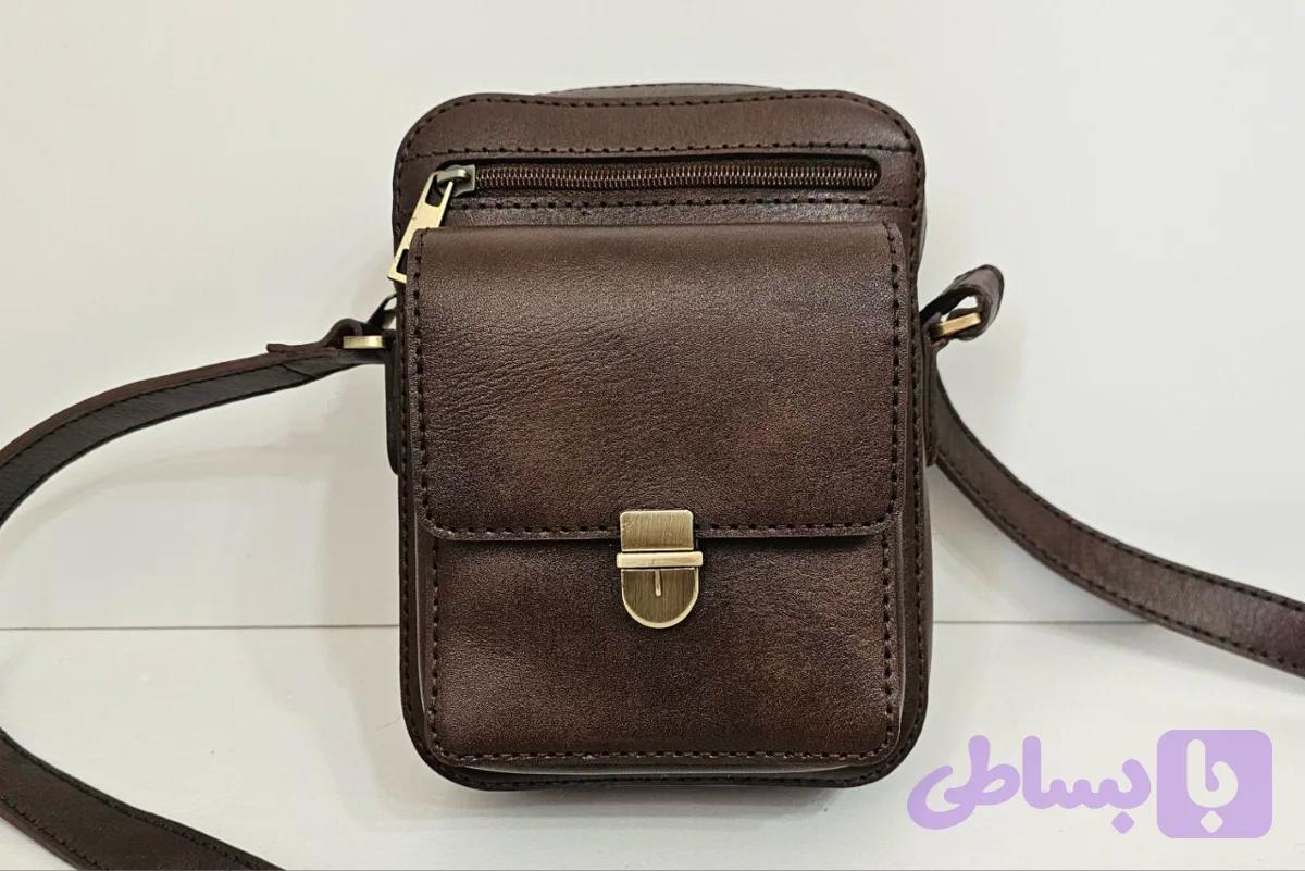 کیف دوشی چرم گاوی و دستدوز (کد H1AA0)