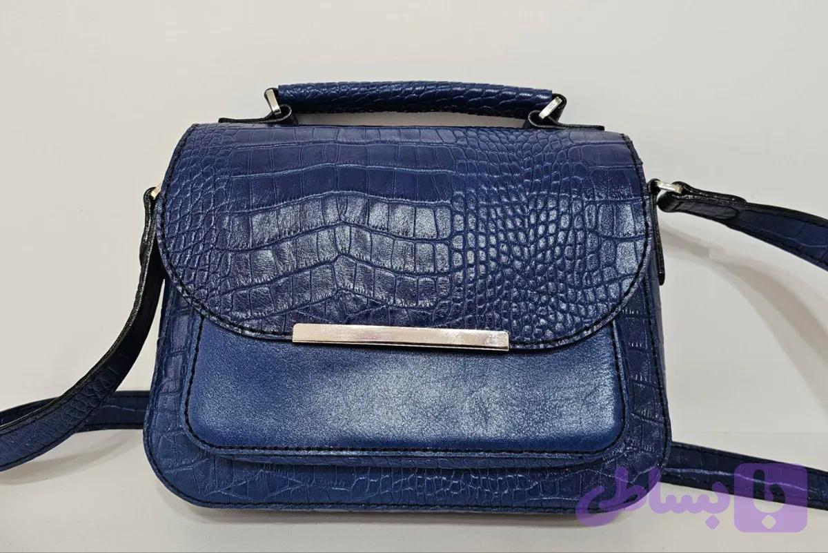 کیف دوشی چرم گاوی و دستدوز (کد 0CHNX)