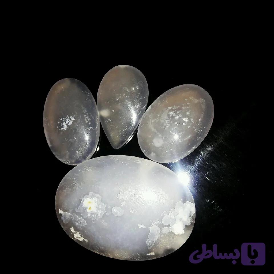 مجموعه نگین های پای گربه