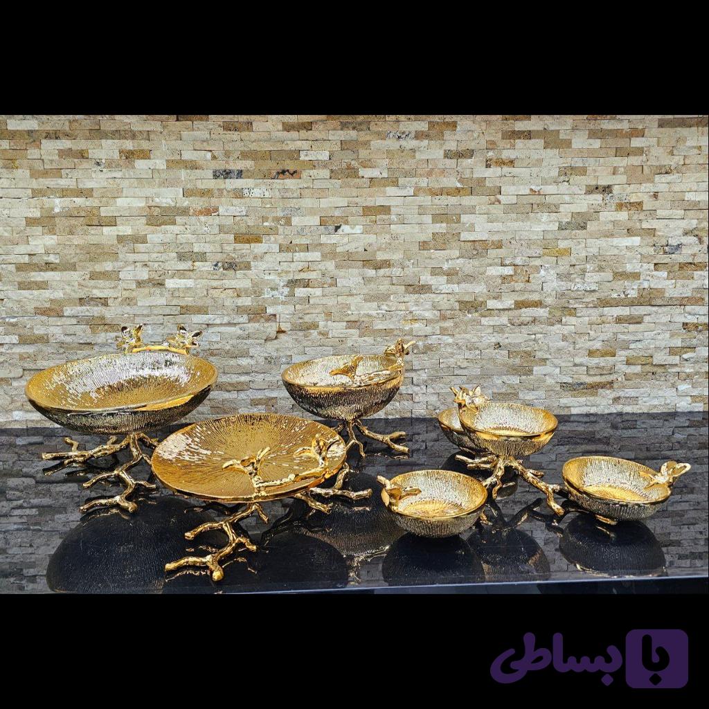 سرویس پذیرایی کاراکو — تصویر 1