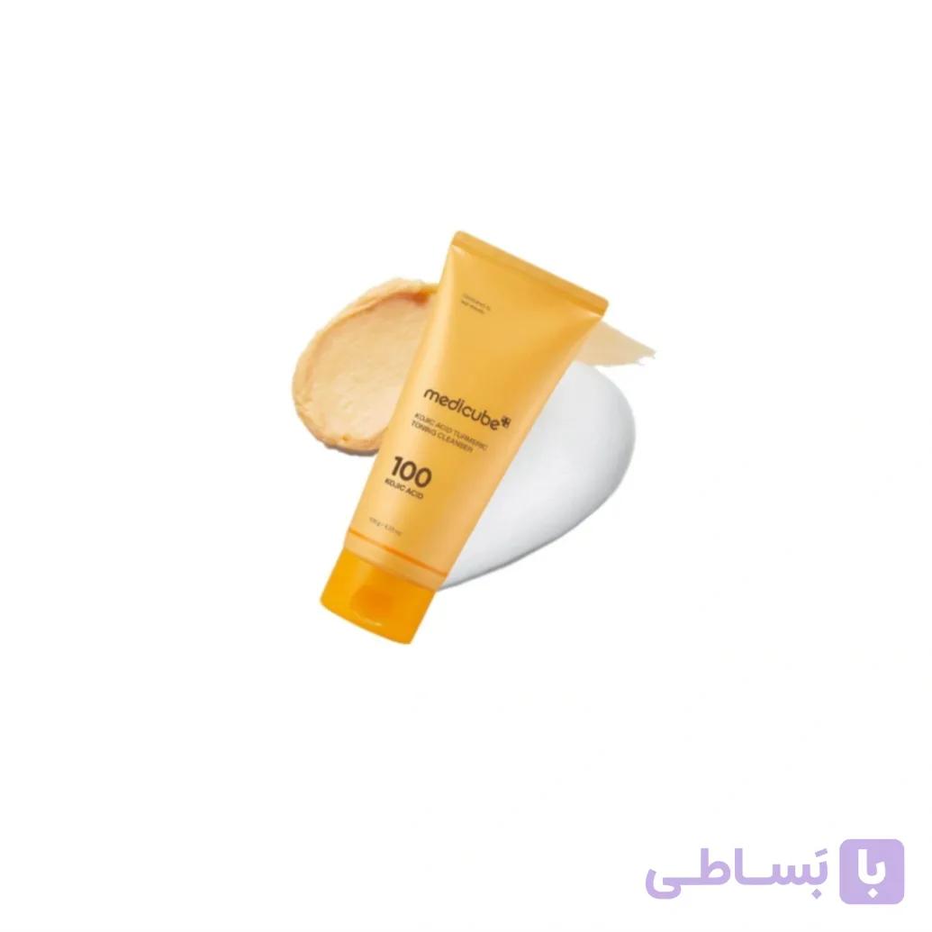 فوم شوینده کپسولی روشن کننده و تسکین دهنده کوجیک اسید و زردچوبه مدی کیوب — تصویر 1