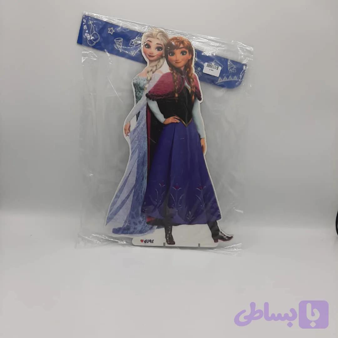 استند روی کیک فروزن