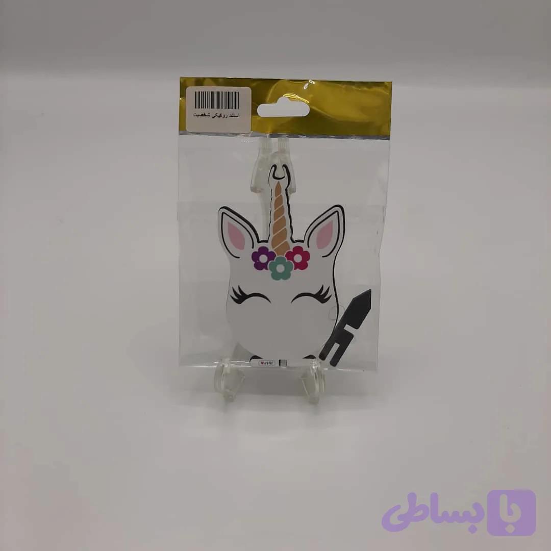 اسنتد روی کیک