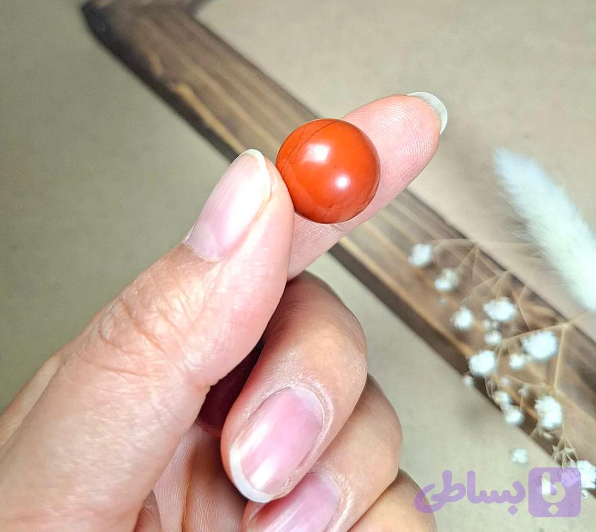گوی سنگ جاسپر قرمز — تصویر 1