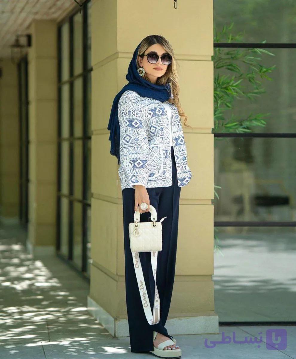 ست مانتو و شلوار زنانه جنس کرپ با طرح اقاقیا