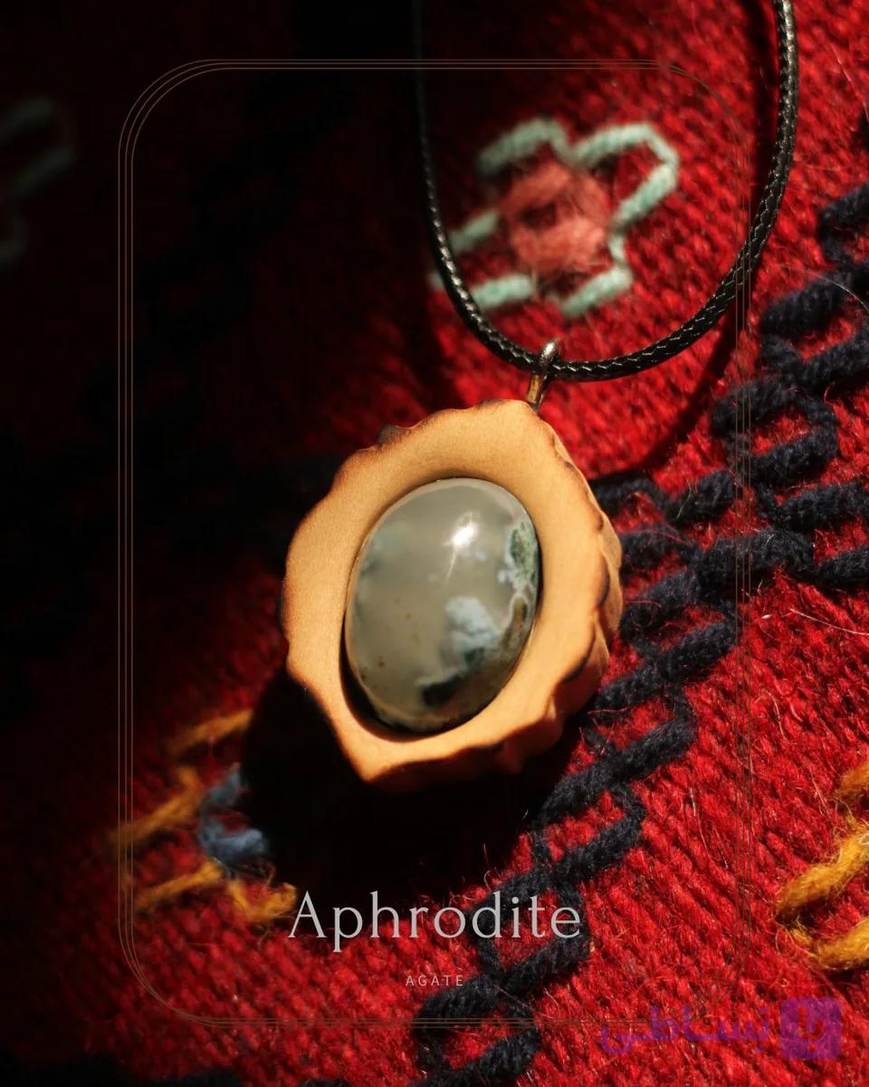 گردنبند سنگ و چوب عقیق کارنلین