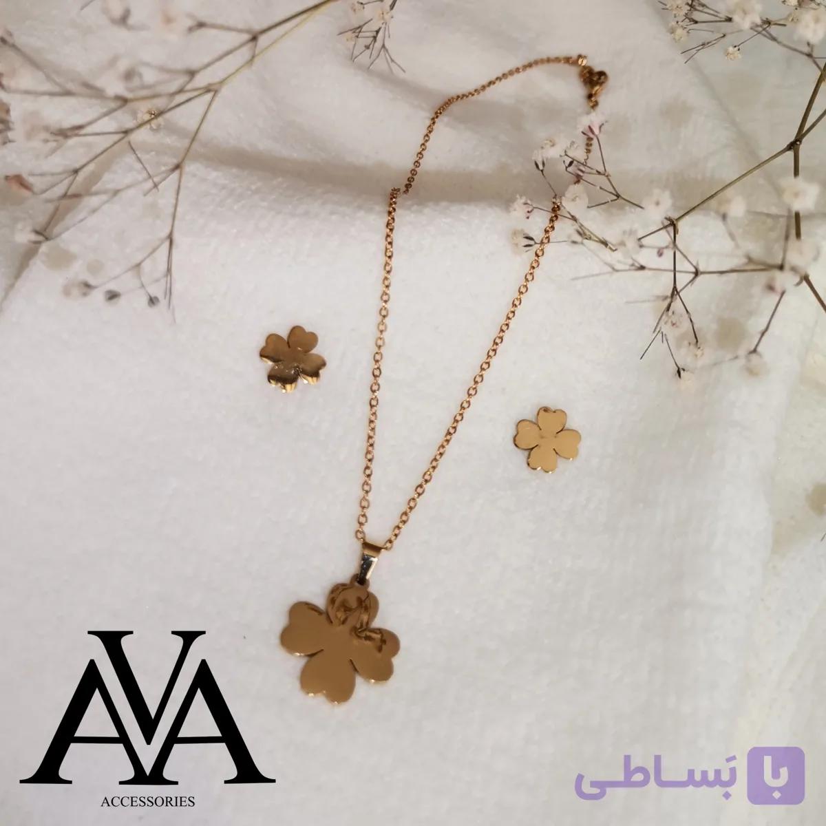 نیم ست شبدر طلایی