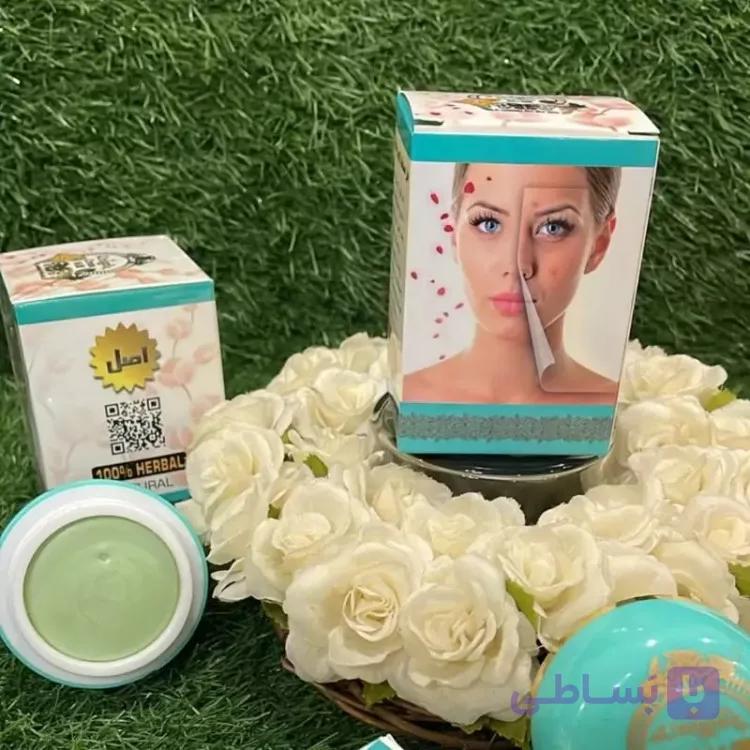 کرم ضدلک و روشن کننده یونیک (صددرصد اصلی) یونیک عروس کرمها ضدلک،ضدجوش و لیفتینگ پوست صورت