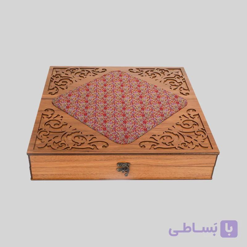 جعبه چوبی کلاسیک با طرح معرق و ترمه — تصویر 1