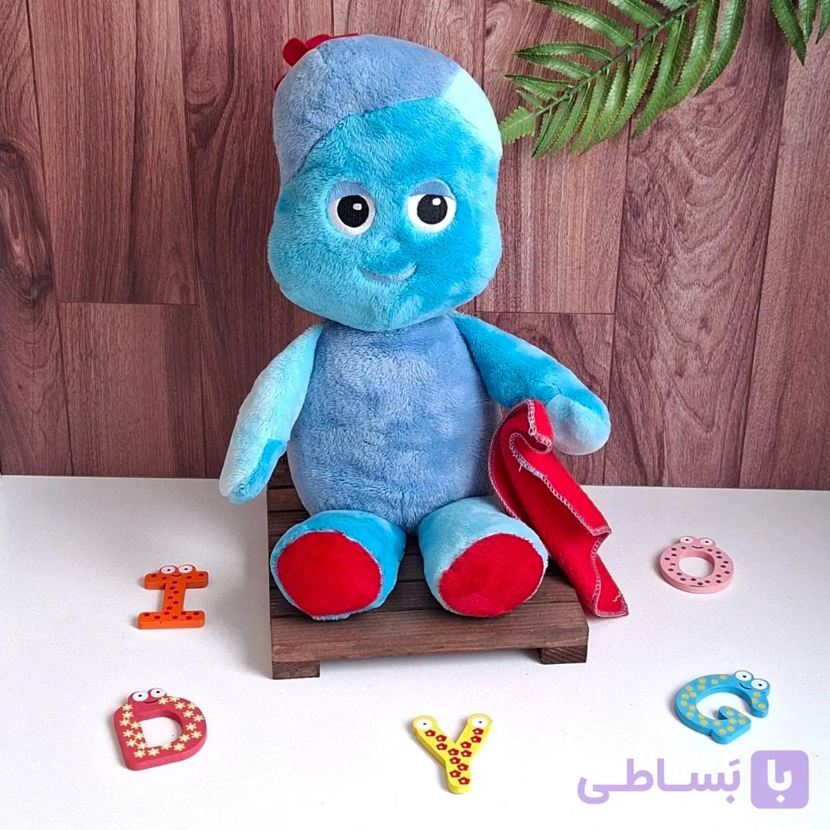 عروسک شخصیت کارتونی شبی در باغ (in the night garden)