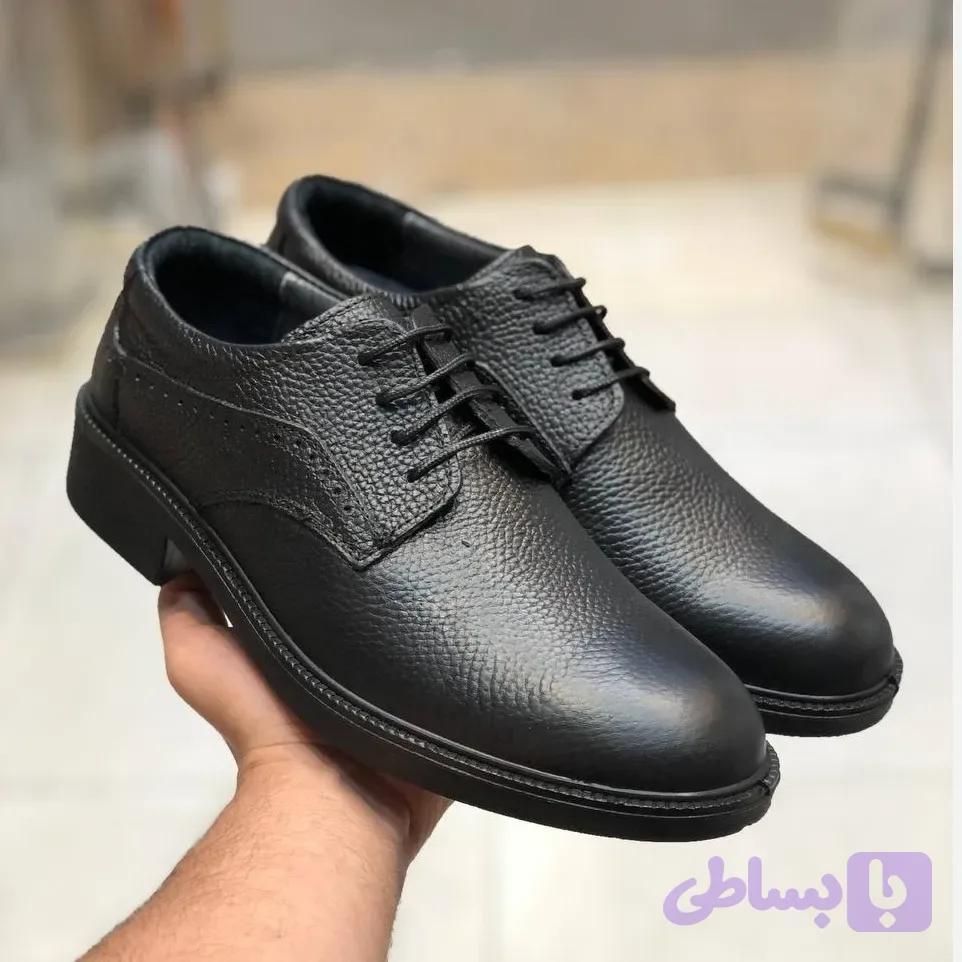 کفش چرم مردانه مدل افسری مشکی رخشی رویه چرم طبیعی گاوی زیره پیو سبک و مقاوم کفی طبی