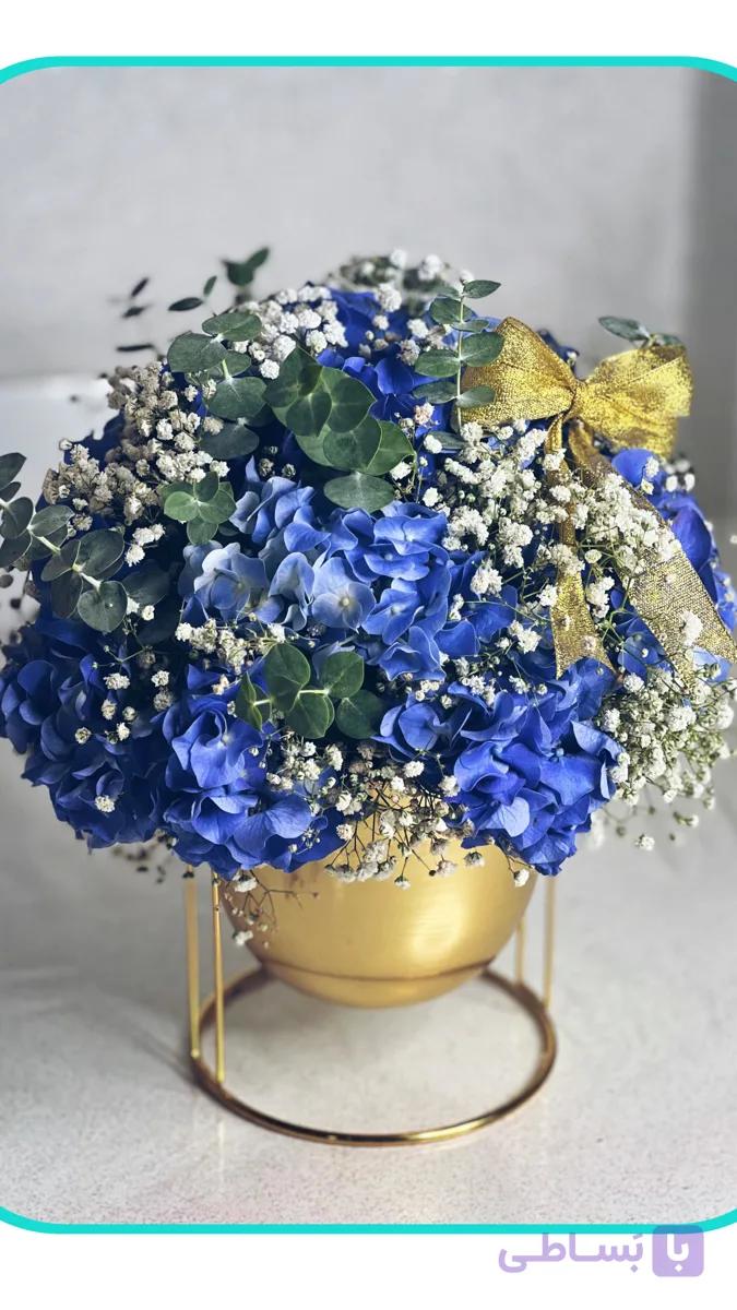 باکس گل طلایی آبی