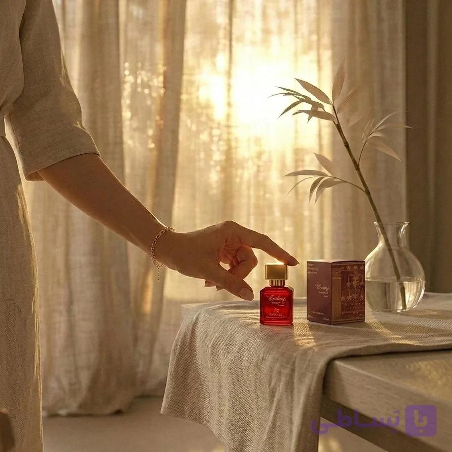 عطر باکاراد رژ شرکت روونا-Rovena — تصویر 1