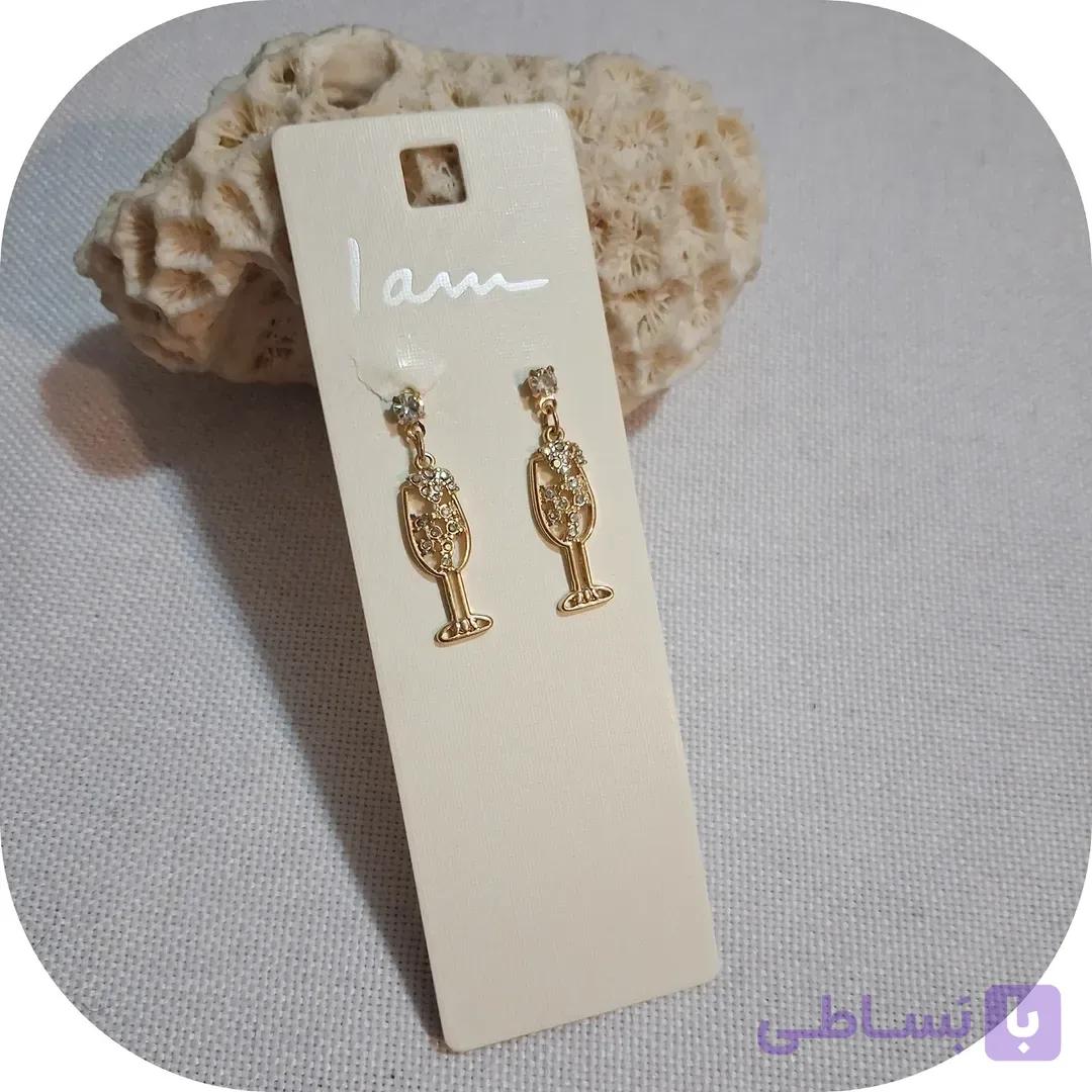 گوشواره آویز مروارید نگیندار و طرح طلا