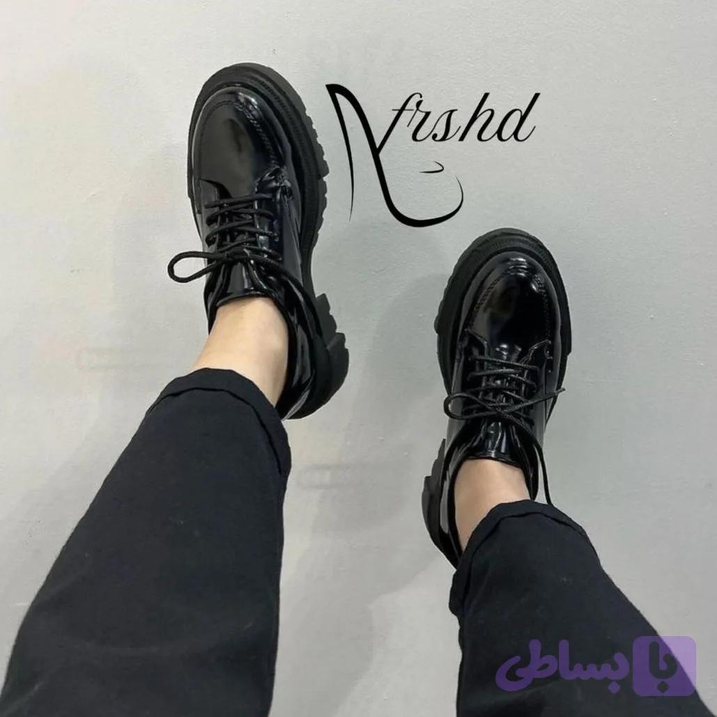 لوفر کلاسیک جلو دوختی
