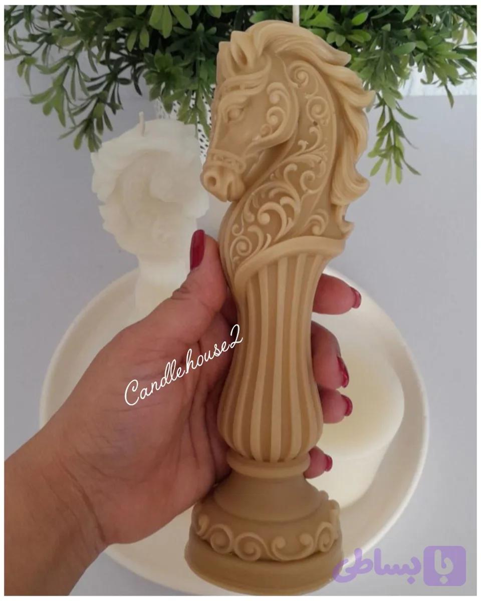 شمع طرح اسب لاریس