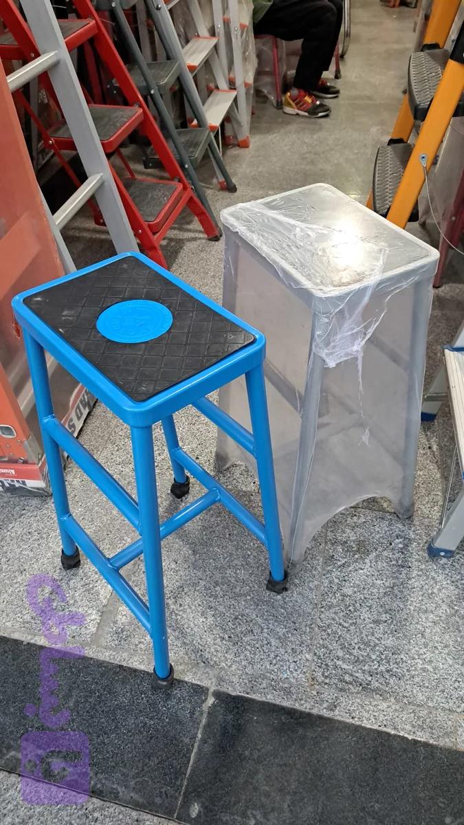 چارپایه فلزی ۶۵ سانتی