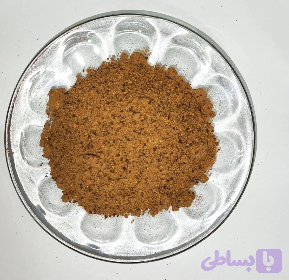 سماق قهوه‌ای (کد UQYRP)