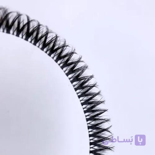مژه لئو