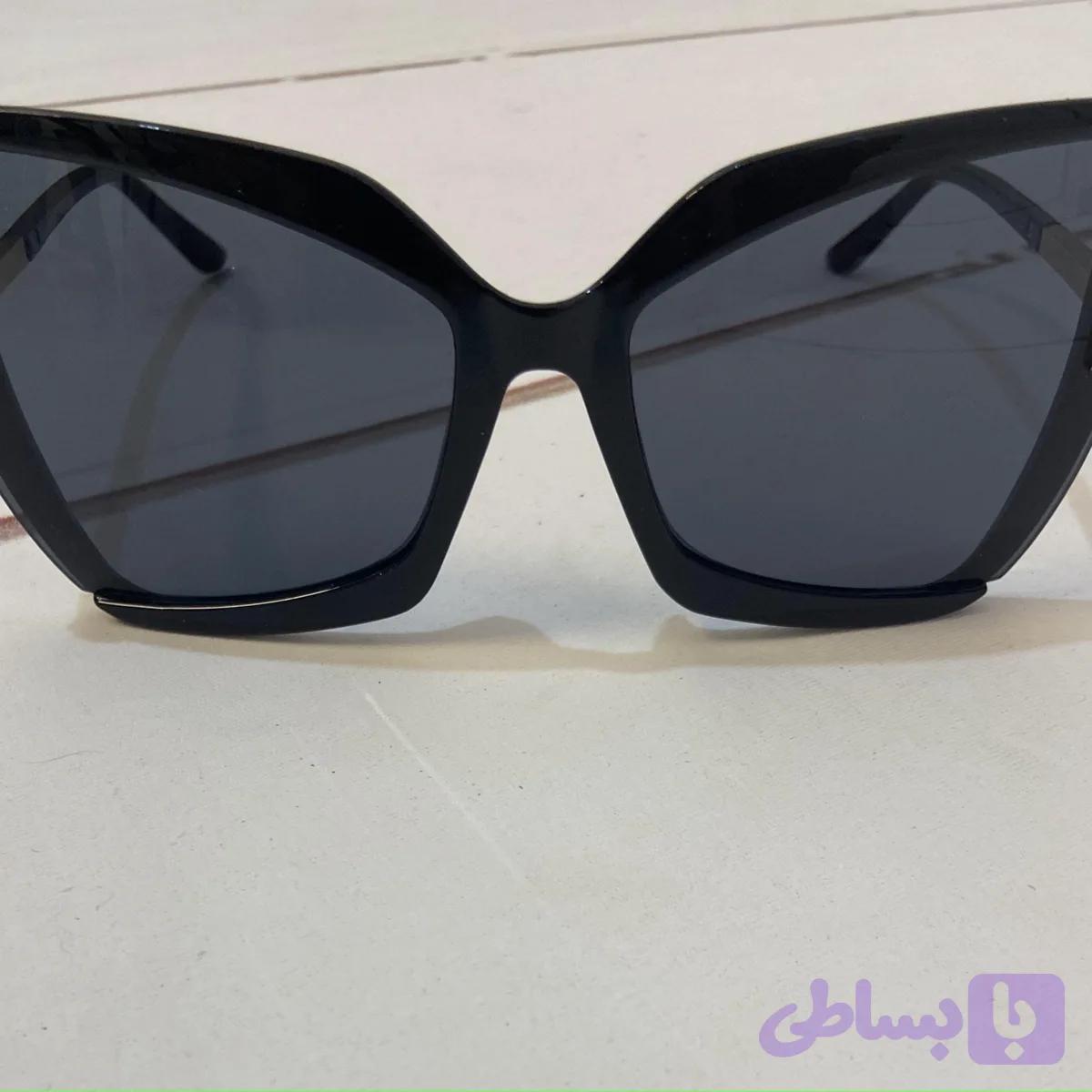 عینک افتابی فشن