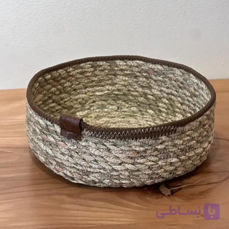 سبد حصیری دست بافت لبه‌قیطون دوزی — تصویر 1
