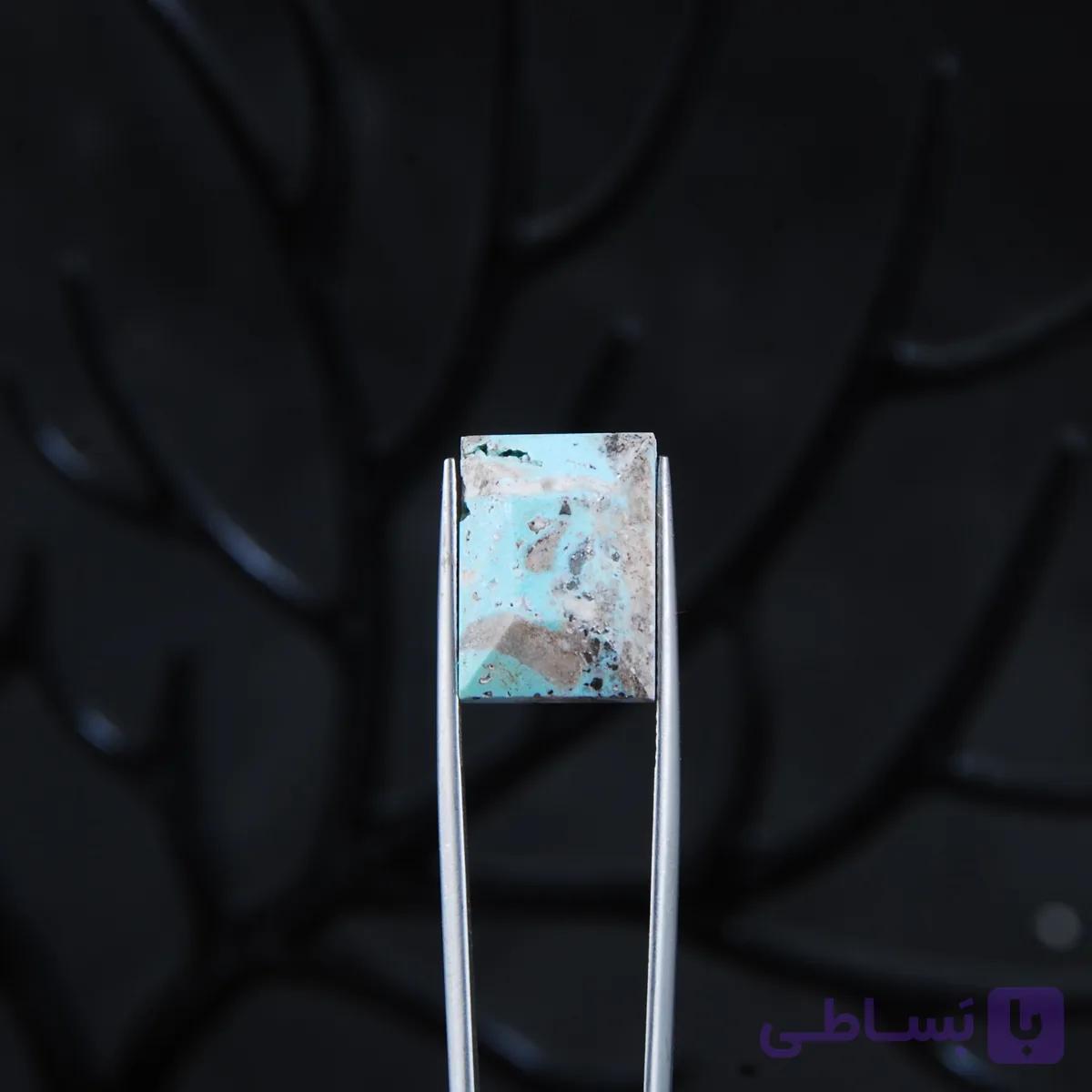نگین فیروزه کرمان آبی آسمانی همراه با پیریت مربعی 2.70گرم — تصویر 1