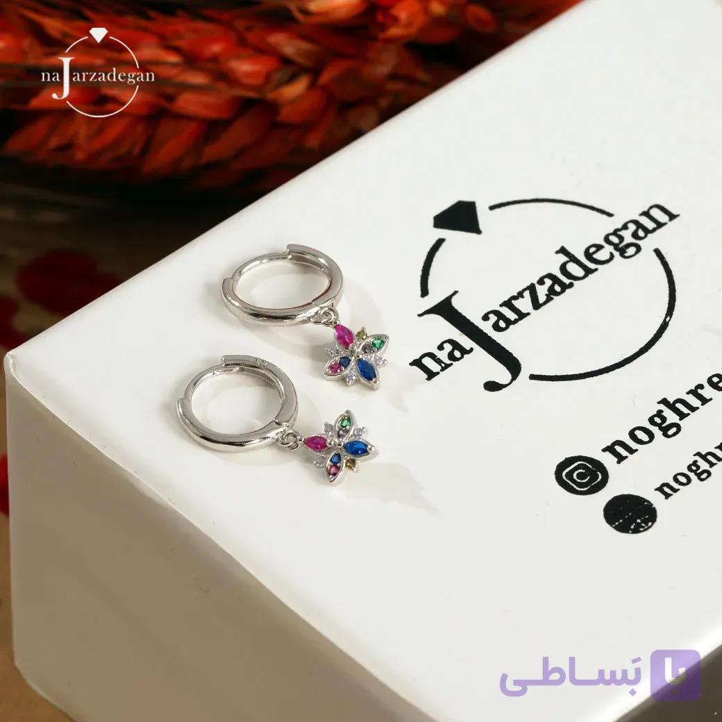 گوشواره حلقه ای نقره زنانه آویز چهارپر مدل رنگین نگین عیار 925 کد 1911