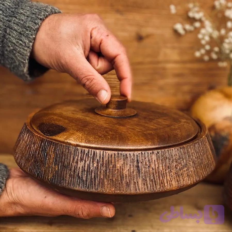 ظرف چوبی دربدار گردو کد 989 — تصویر 1