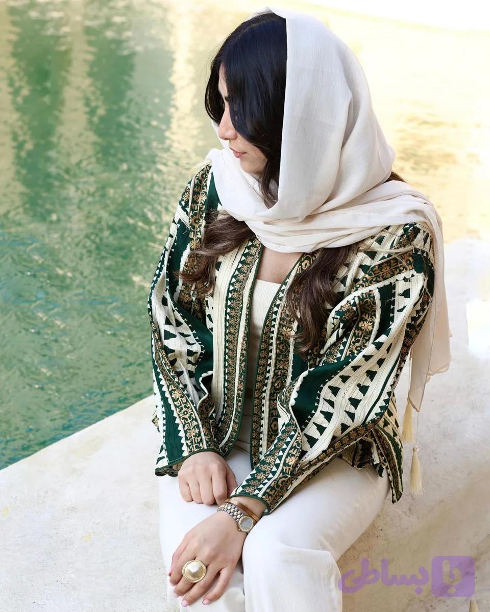 مانتو ‎ آویشن ‎