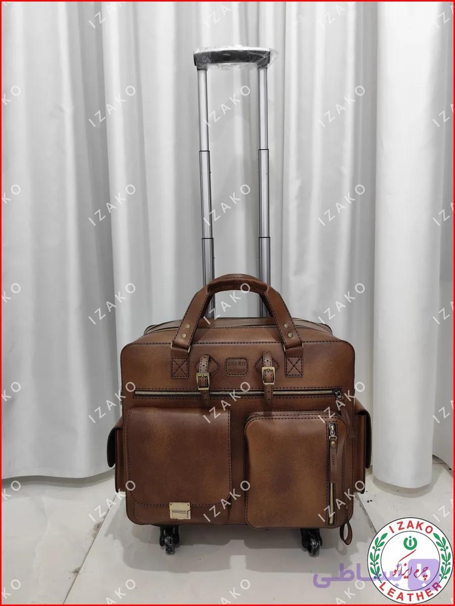 چمدان خلبانی تراولی مسافرتی چرخ دار دسته تلسکوپی چرم طبیعی مدل i-3100 برند ایزاکو — تصویر 1