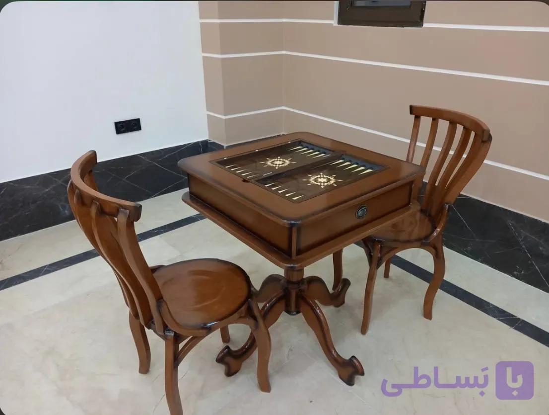 میز تخته نرد و شطرنج کلاسیک — تصویر 1