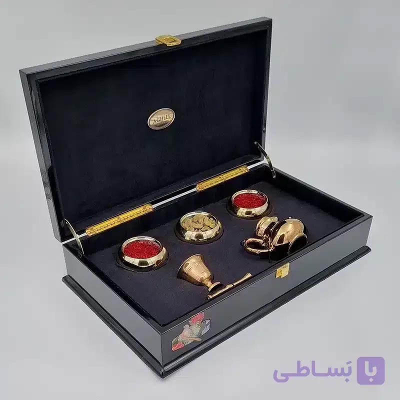 پک زعفران کادویی سوپرنگین 6 گرمی به همراه هل، هاون و قوری (کد 317) — تصویر 1
