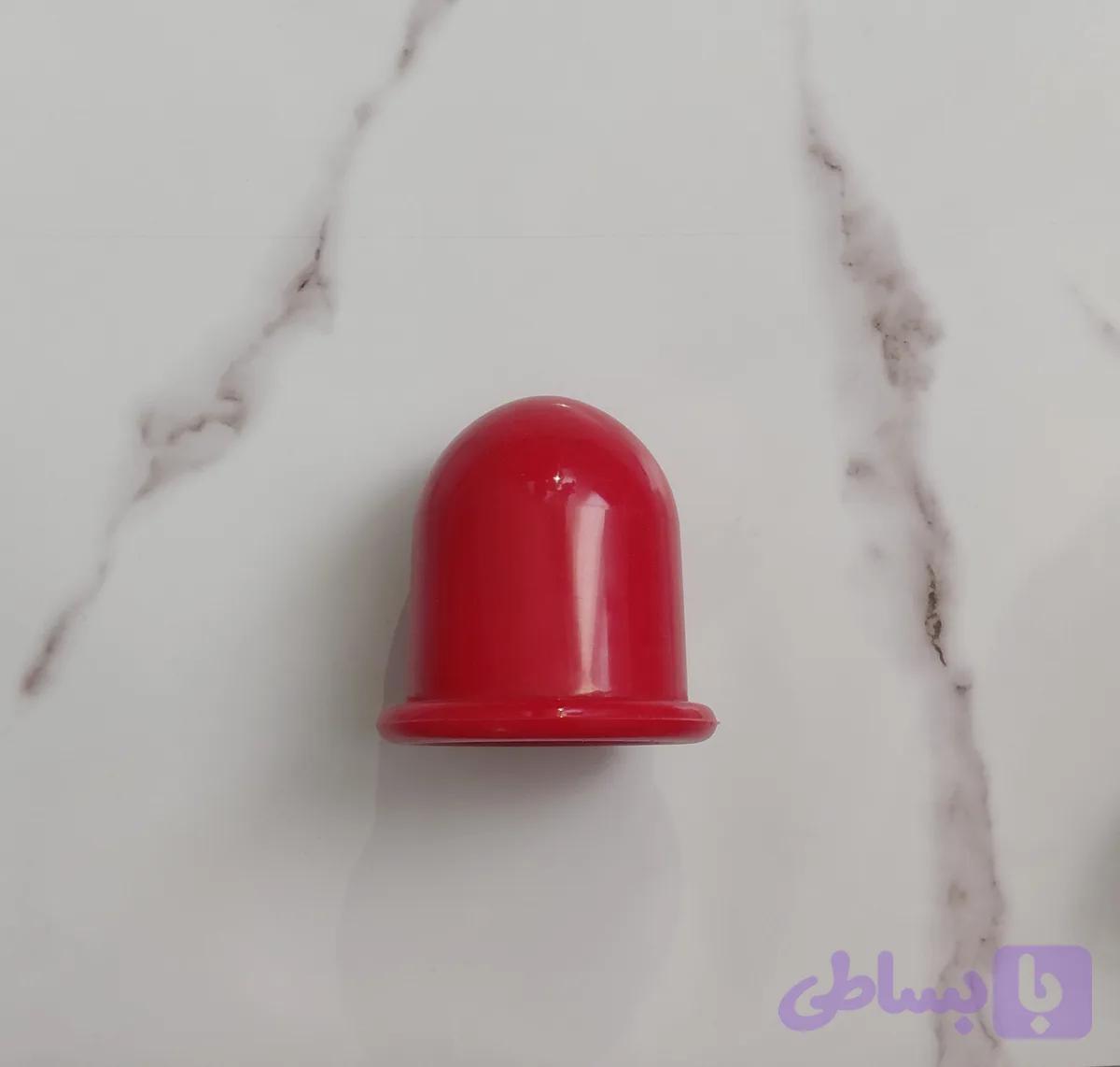 حجم دهنده لب