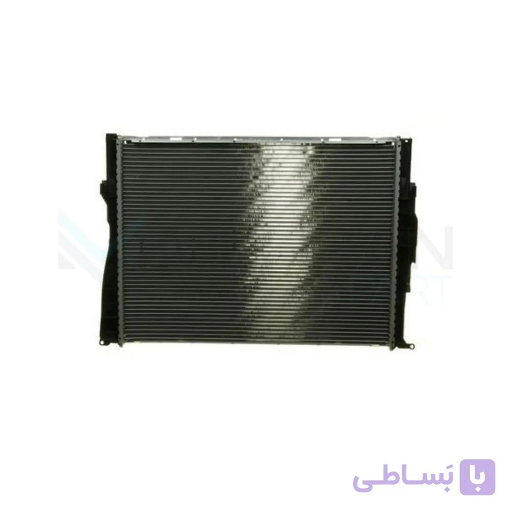 رادیاتور بی ام و E90 کد 7562079 — تصویر 1