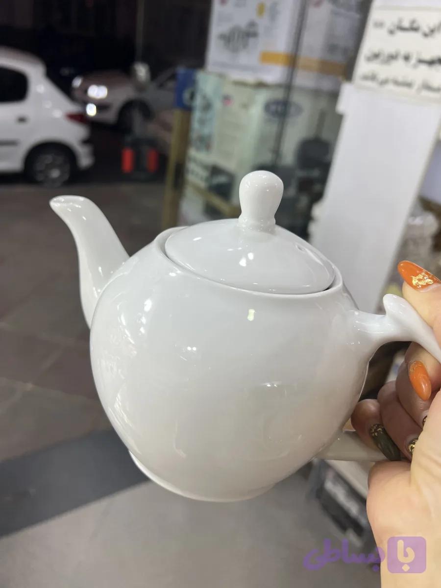 قوری سفید تقدیس سایز ۶ — تصویر 1