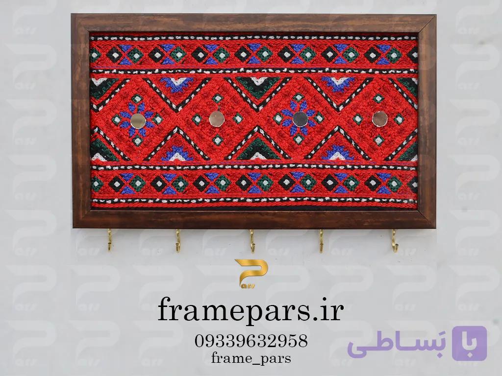 جا کلیدی طرح فرش رنگ قهوه‌ای — تصویر 1