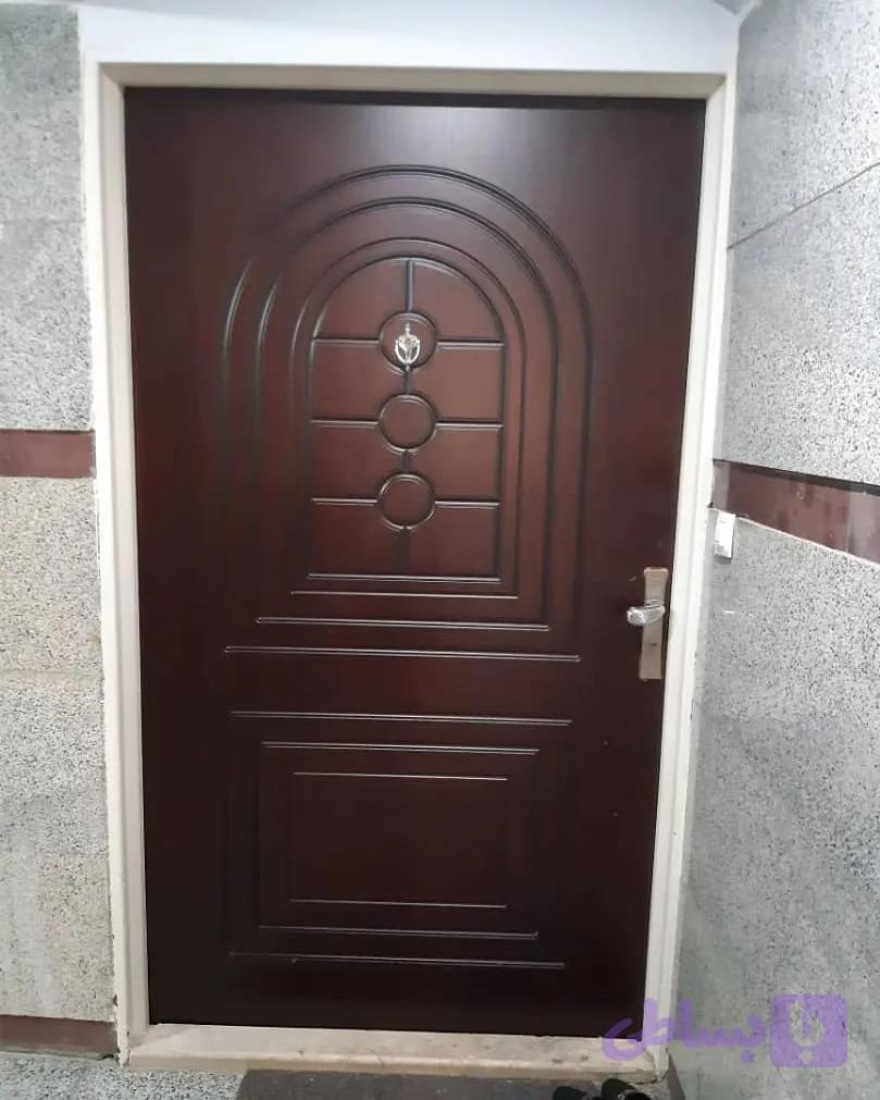 درب چوبی ورودی