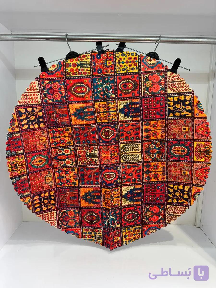 رومیزی گرد طرح خشتی