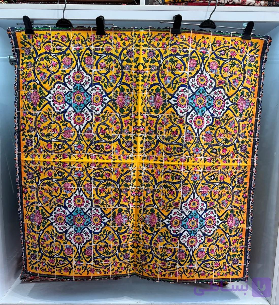 رومیزی مربع طرح گلشن